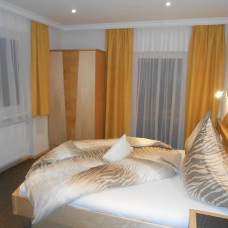 Apart Zangerle Kappl  Habitación foto